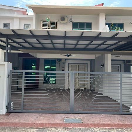 El Homestay Melaka エクステリア 写真